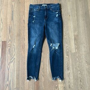 Fidelity Denim Luna Crop High Rise Ankle Distressed Jeans 
Size 28
Inseam 26”